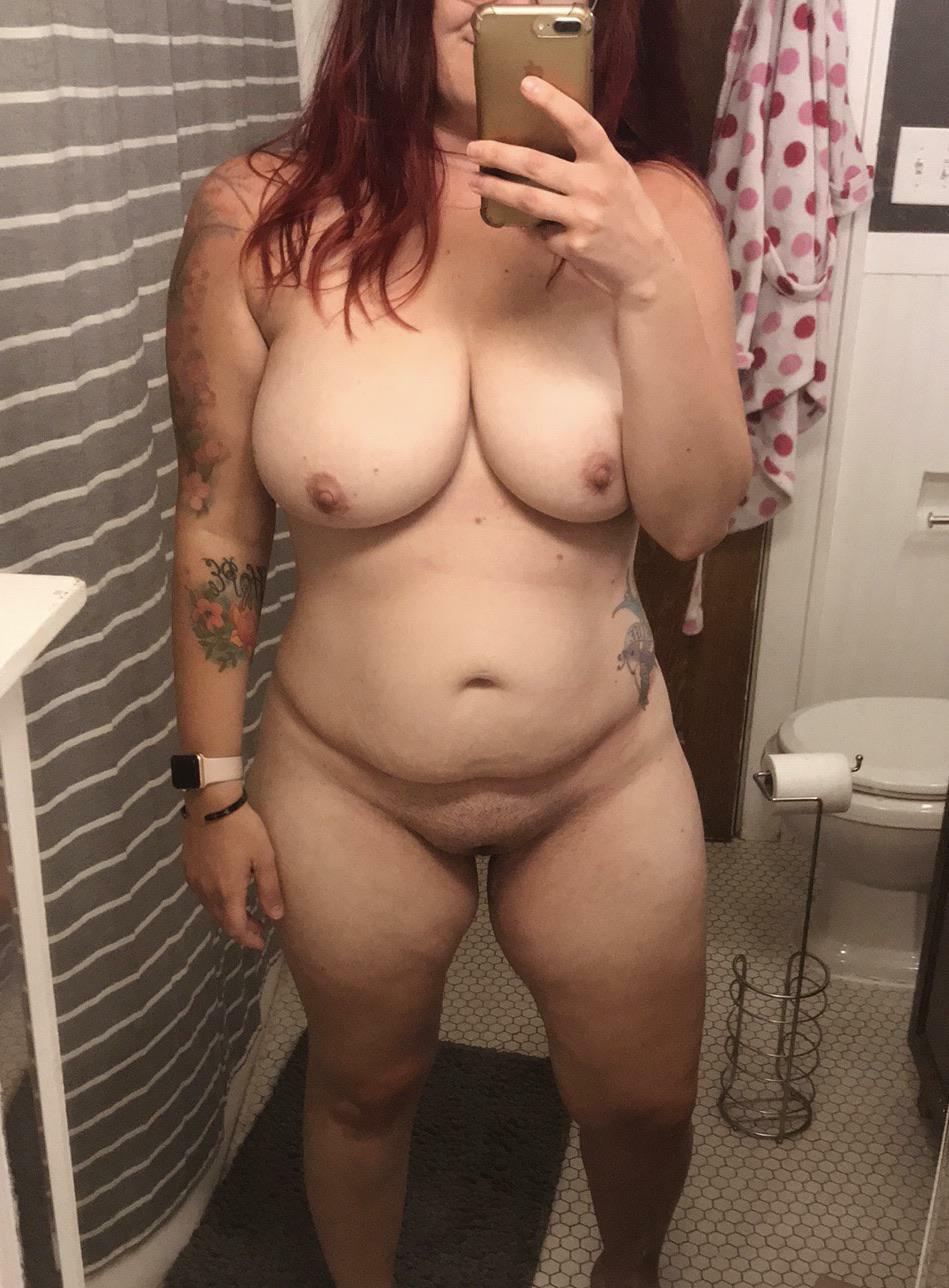 When your friend's house has good lighting and a full length mirror in the bathroom ðŸ˜‹ðŸ˜ˆ Now cum with me 35/F