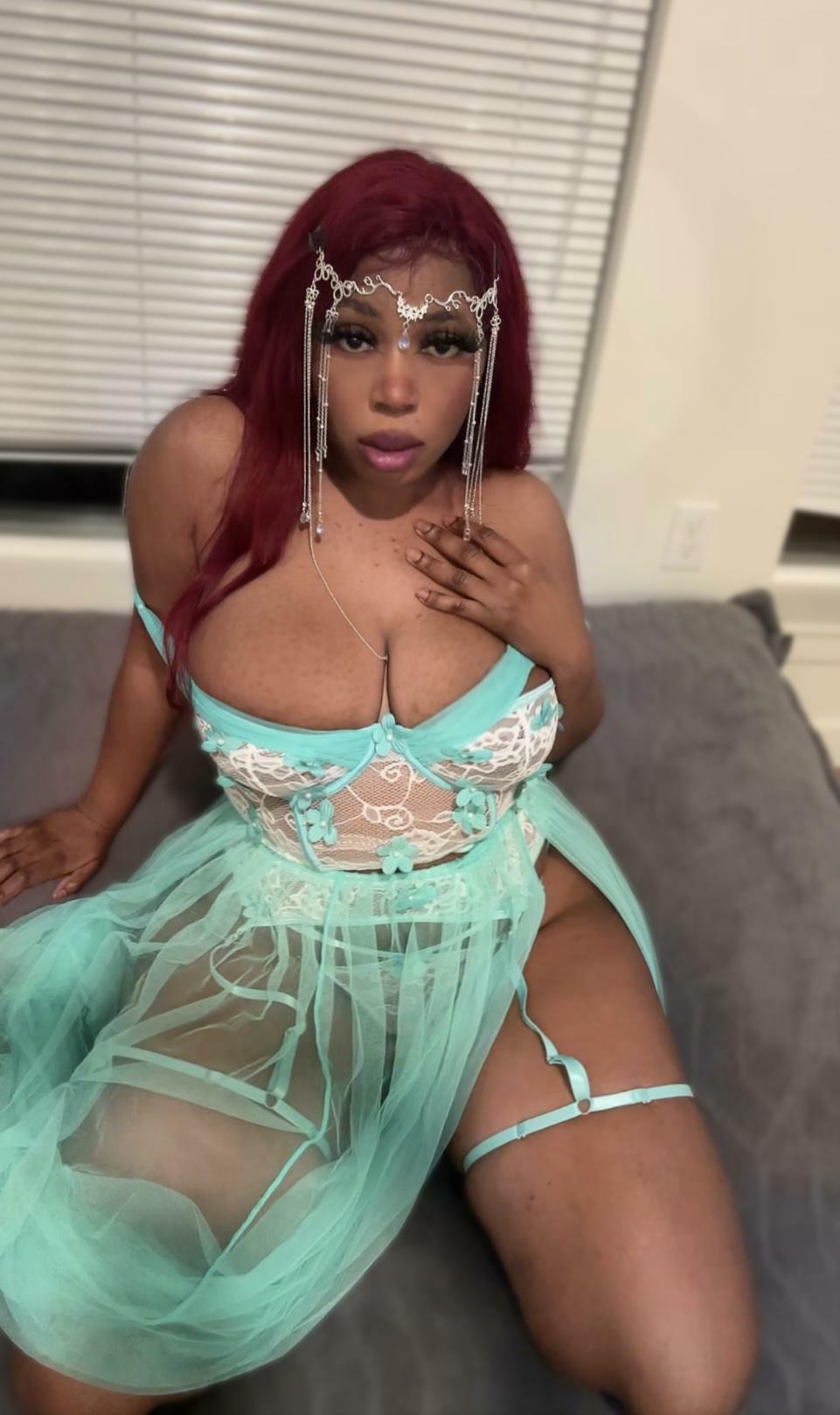 I would never refuse to show you my tits