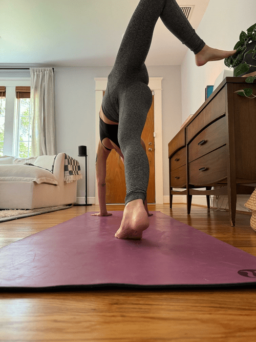 can also be done w/o yoga pants
