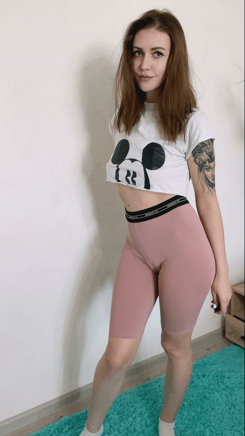 Never wearing panties to the gym…