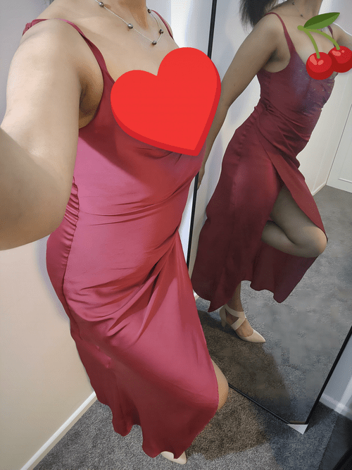 sit on your face > debug meetings ? (f) Engineer Lady
