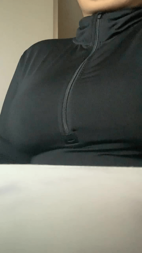 It’s a shame I’m not getting titty(f)ucked rn