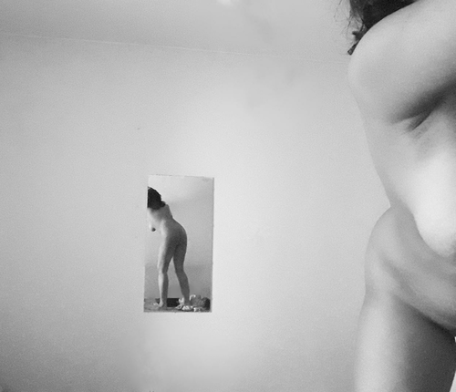 Another shot in front of the mirror