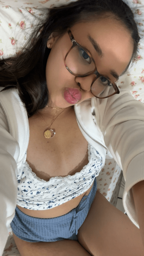 Here’s a kiss to make your day better