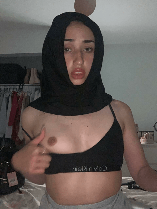 Innocent face can make your D go wild