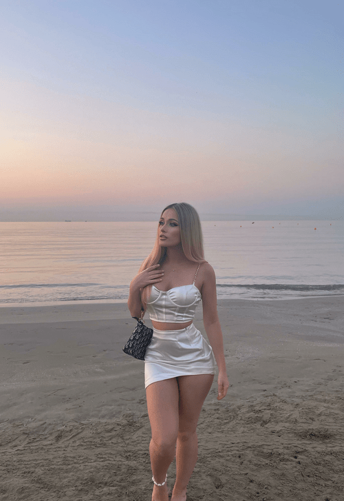 Petite