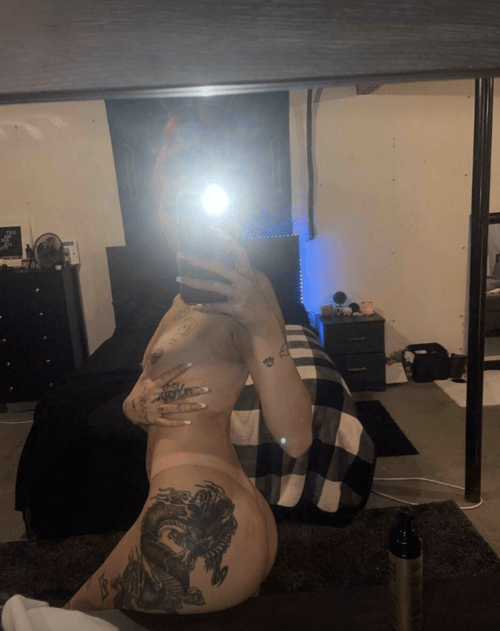 do men on this site like girls with tattoos?