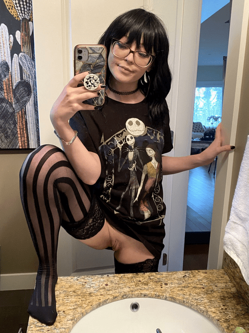 What would you call a girl who loves having her pussy exposed? ?