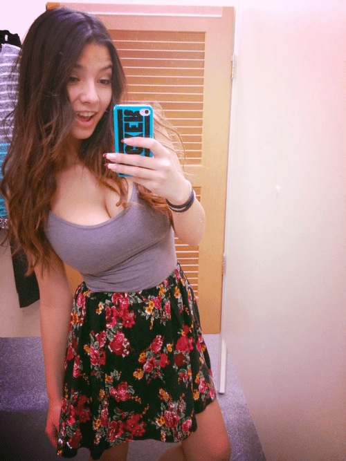 Changing room selfie