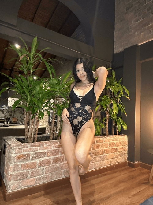 Give me a reason to send you my nude in three words