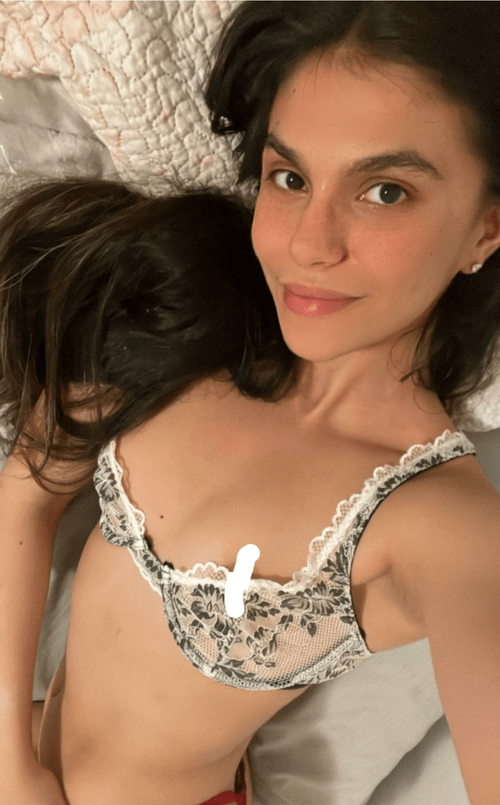 Come and cuddle with me? F21