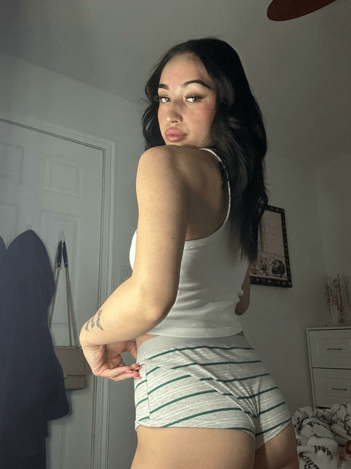 Am I worthy of a creampie? Never had one before. F18