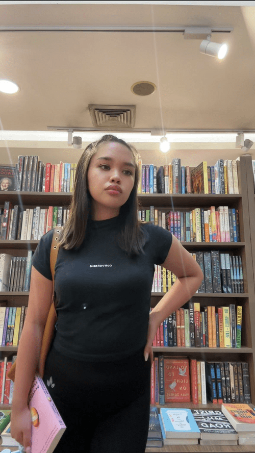 Eyeing another book on the shelves ?