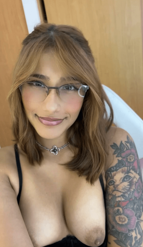 do you think I am hot for a 19f Asian?