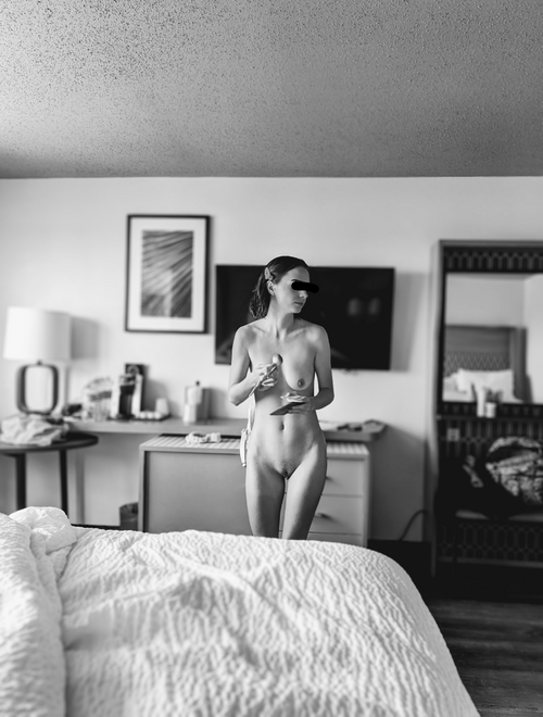 If I'm (21f) nude in a black and white photo, it's gotta be classy, right?