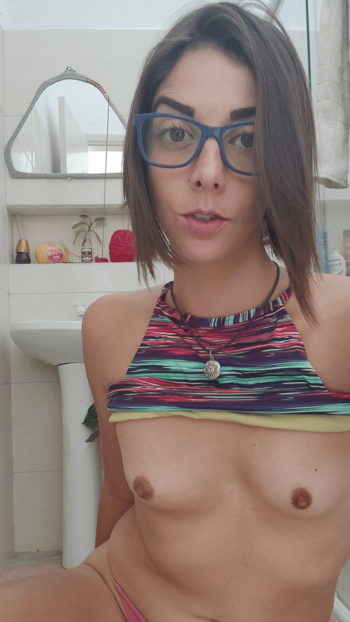 It's Friday and I need to show my boobs