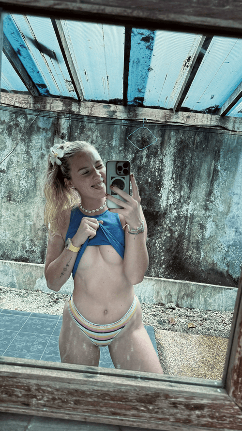 I wanna be used like a toy tonight