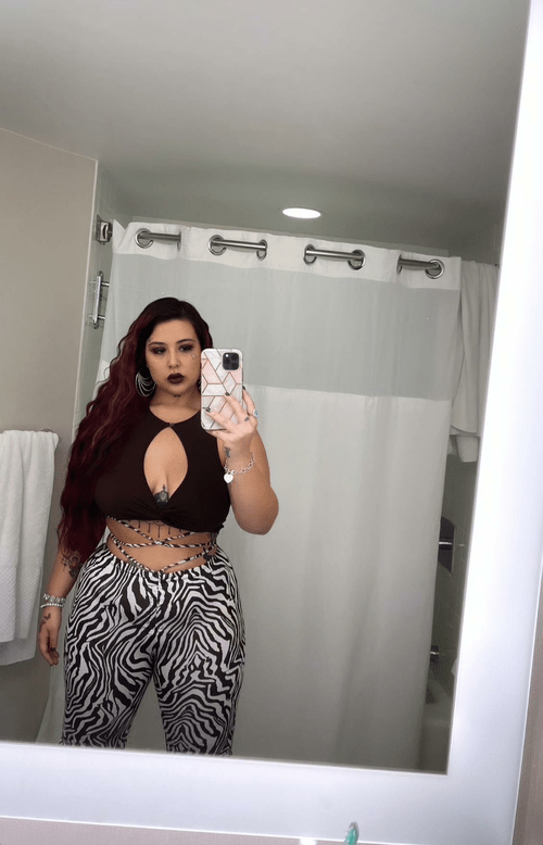 Vegan thick ! with a crazy waist ! ? rare