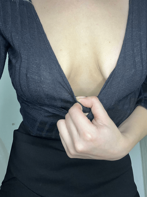 do you like seeing me in black?