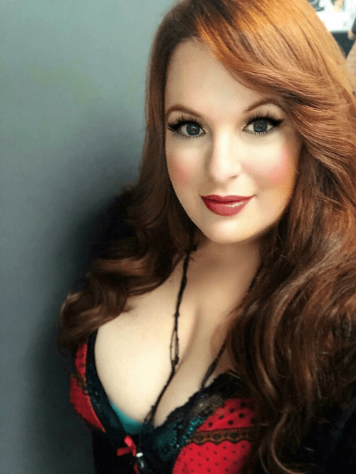 Redhead Cleavage