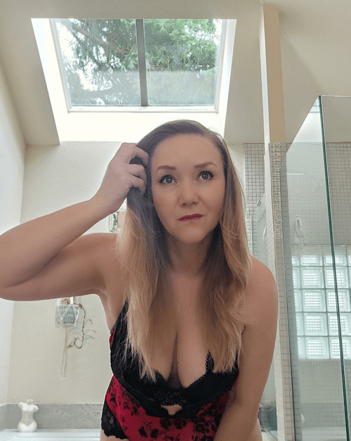 Mom cleavage