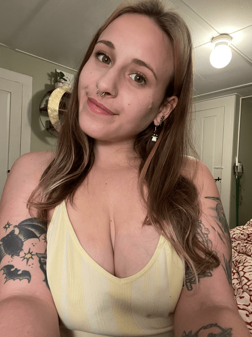 Cleavage even when braless ?