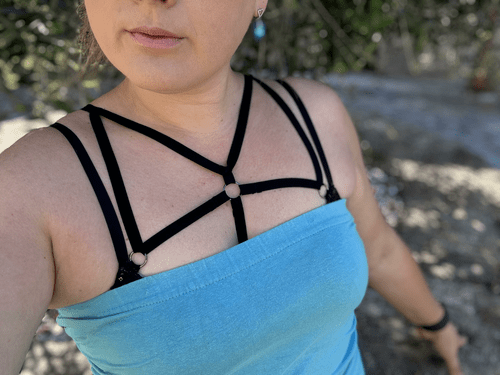 Baby blue cleavage … not really innocent