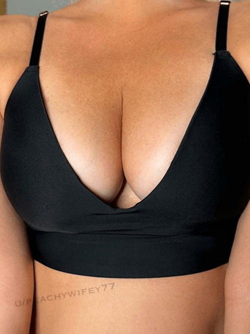 The best thing about a milf's cleavage is I know how to nurse you.
