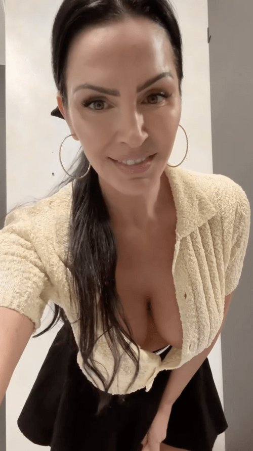 oh honey- you're not leaving the office without appreciating this good pair first 41F