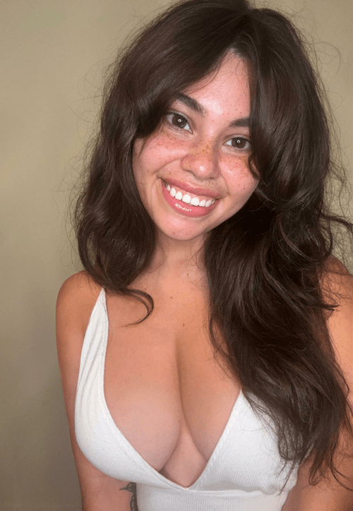 No makeup &amp; my favorite cleavage top