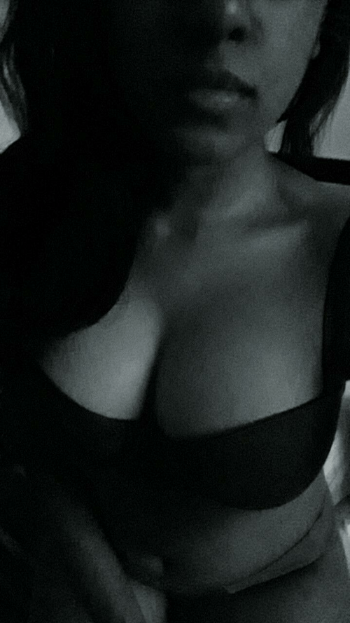 Love everything black ðŸ˜˜ (F25)