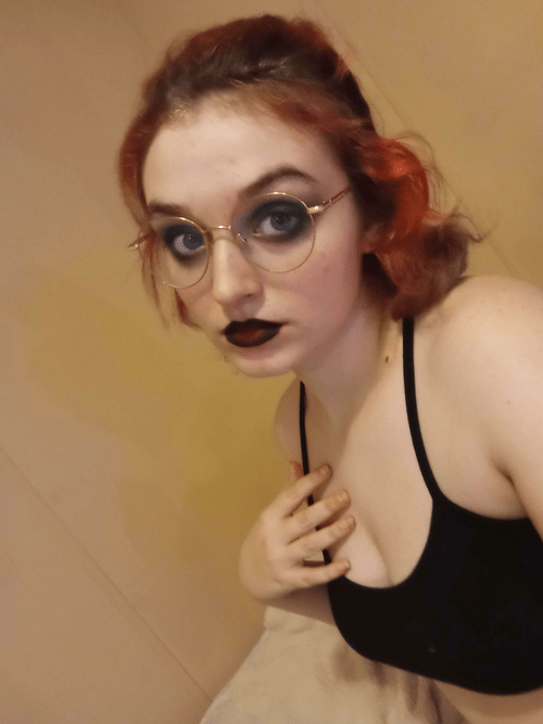 Since I know how much you all love seeing me like this