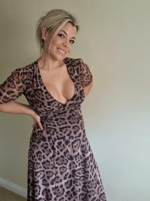 Wild cleavage