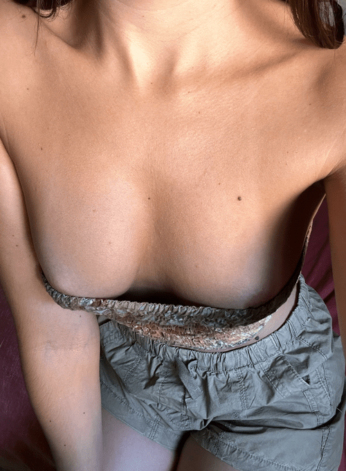 i love to fuck when my parents are in the living room