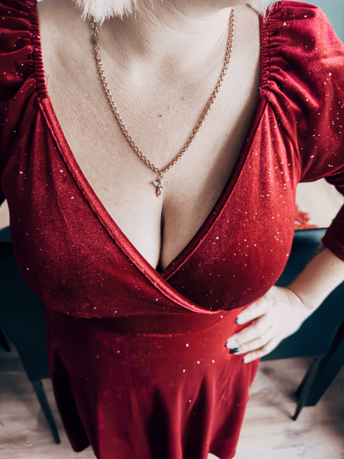 I believe you will like to see my party dress