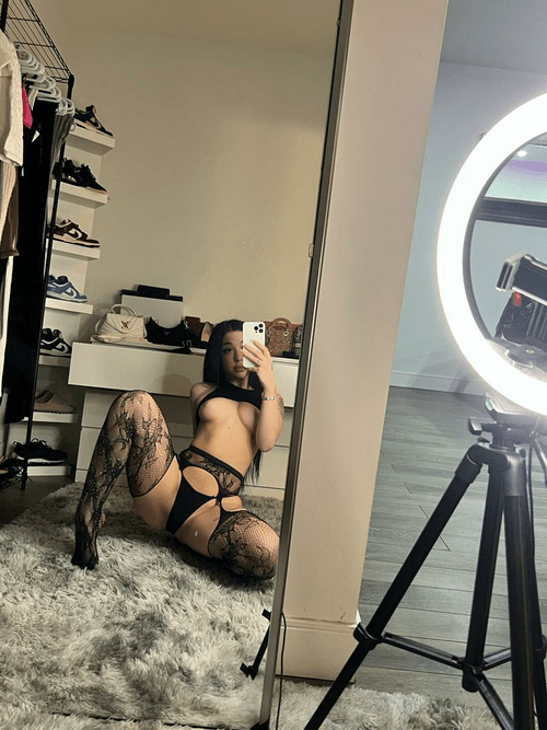 just a horny 19 y/o trying to get your attention