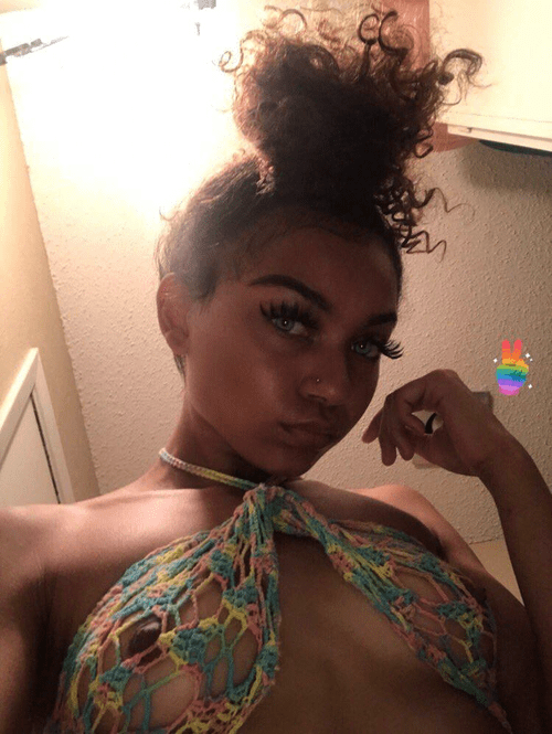 Petite nipslip