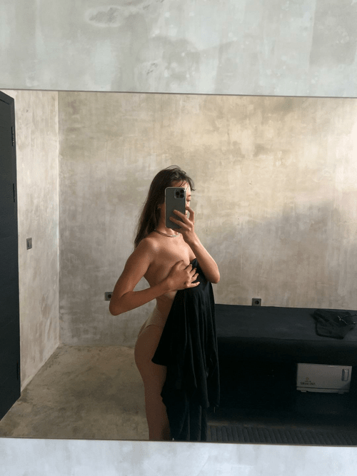 I'm thinking about showing you more, but I don't know if I should