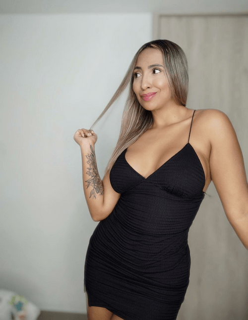 are you into busty latina’s?