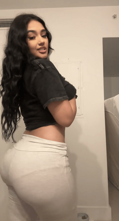 Latina linda