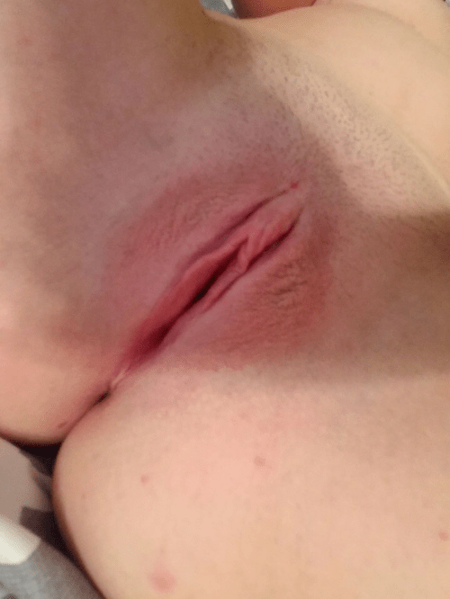 Can somebody rate my pussy?