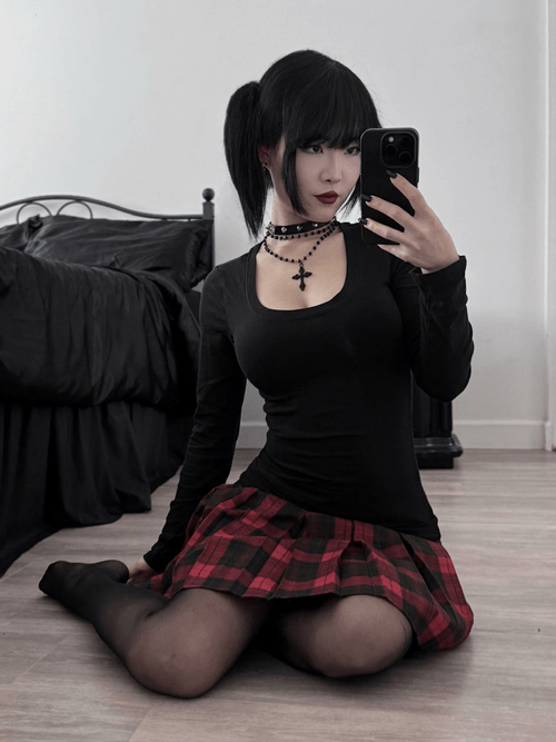 Goth mikasa