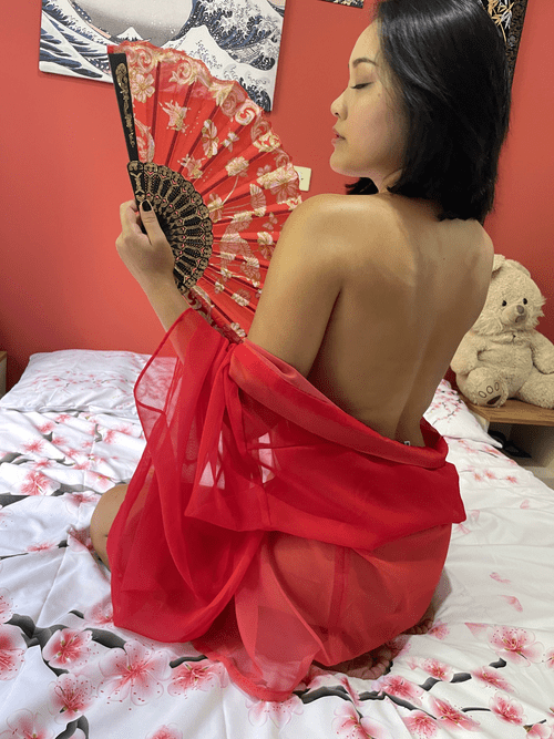 If youre DTF a 18yo Japanese, Drop Yamete