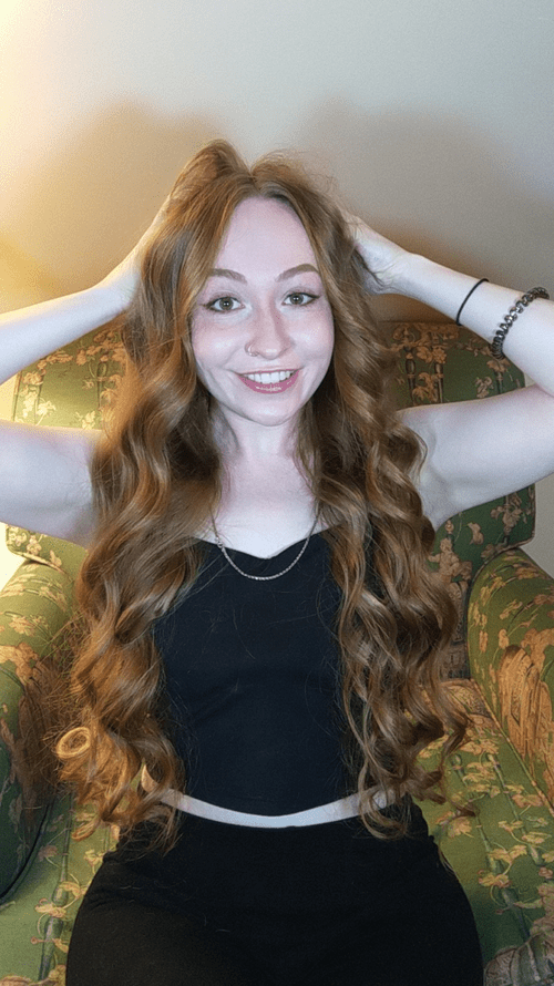 OC strawberry blonde with heatless curls