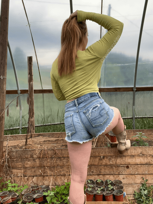 Country redheads do it best