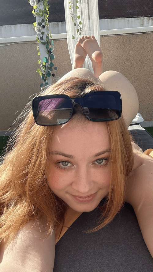 Hot summer day for my hot booty