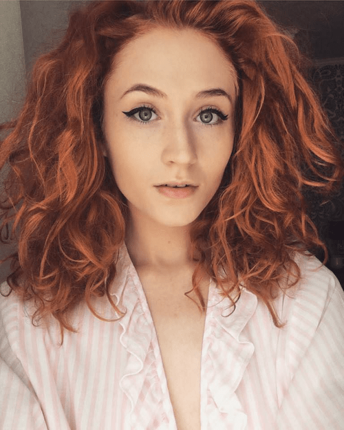 Janet Devlin