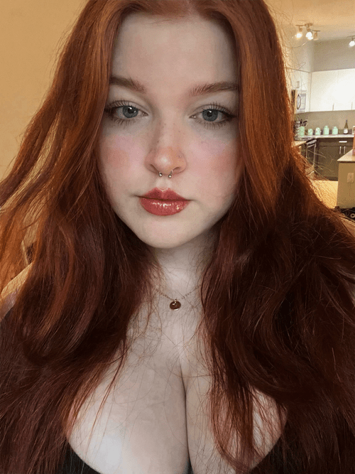 Are you a fan of gingers with big… lips?