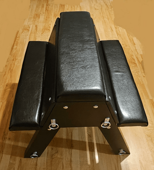 New kinky piece of furniture to add to our collection for bondage play. This is great - endless amounts of fun and possibilities :D