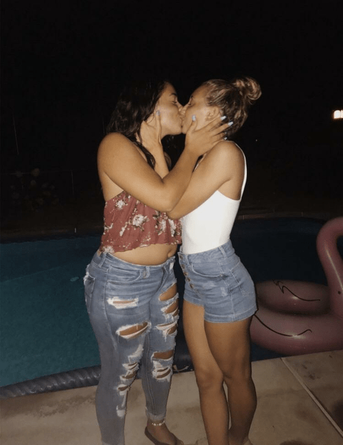 Im single but I wanted a kiss on my 18th bday. My bestie didnt disappoint